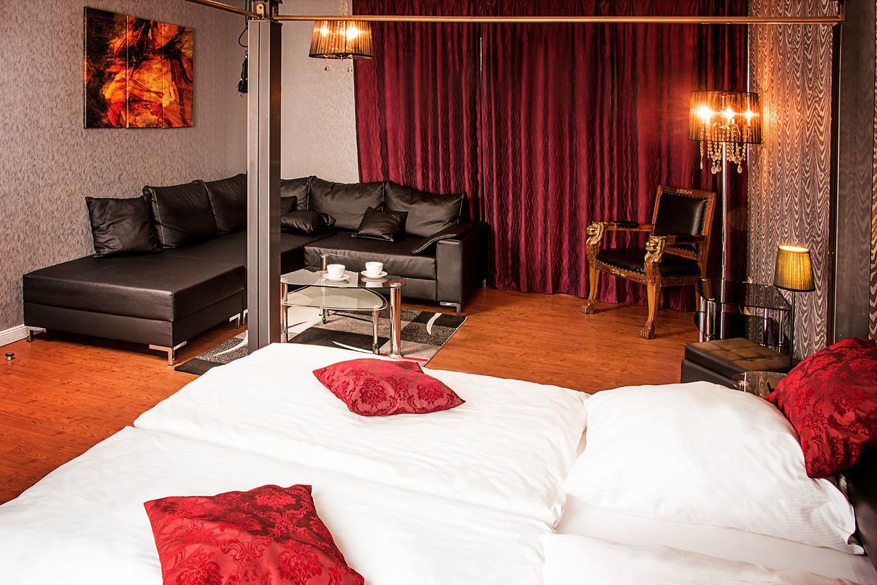 Hotel Sleepinn Volkspark (Adults Only) Amburgo Esterno foto