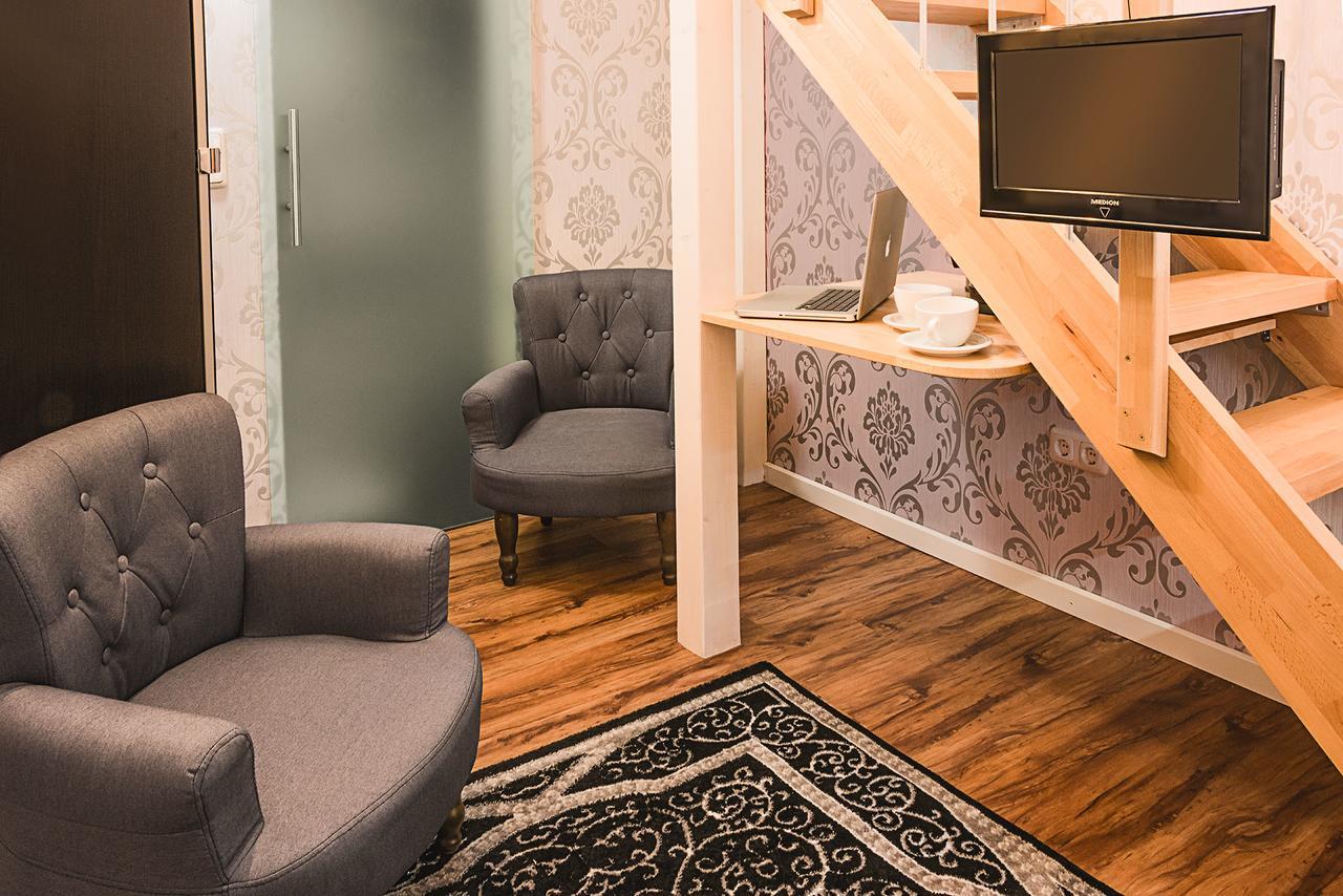 Hotel Sleepinn Volkspark (Adults Only) Amburgo Esterno foto