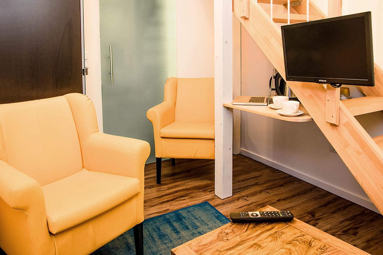 Hotel Sleepinn Volkspark (Adults Only) Amburgo Esterno foto