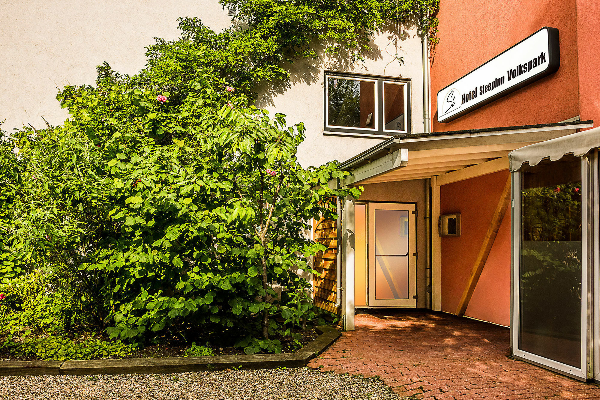 Hotel Sleepinn Volkspark (Adults Only) Amburgo Esterno foto