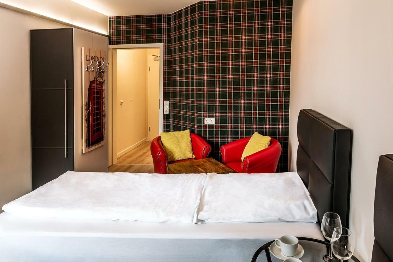 Hotel Sleepinn Volkspark (Adults Only) Amburgo Esterno foto
